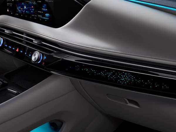 Dongfeng Huge - miniatura 24