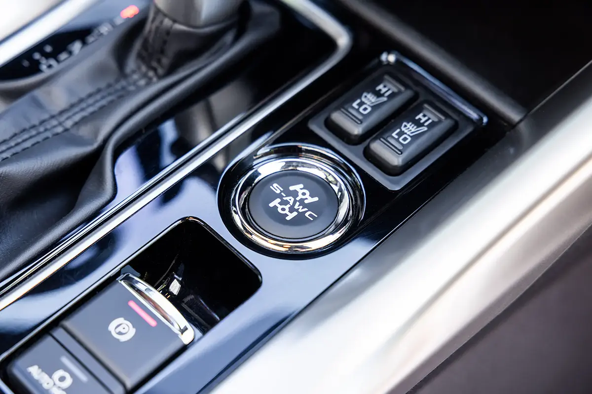 Mitsubishi Eclipse Cross 2025 - miniatura 5