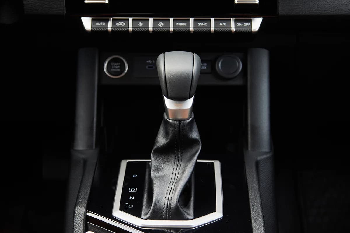 Mitsubishi L200 Work XR 2025 - miniatura 16