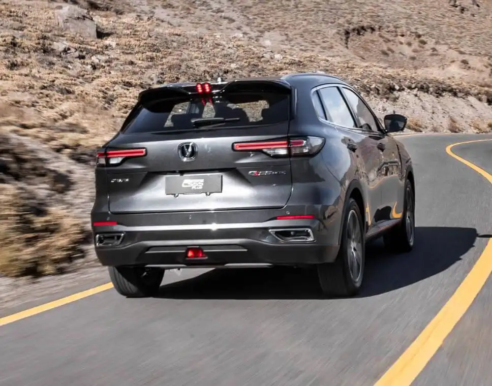 Changan CS55 Plus - miniatura 33