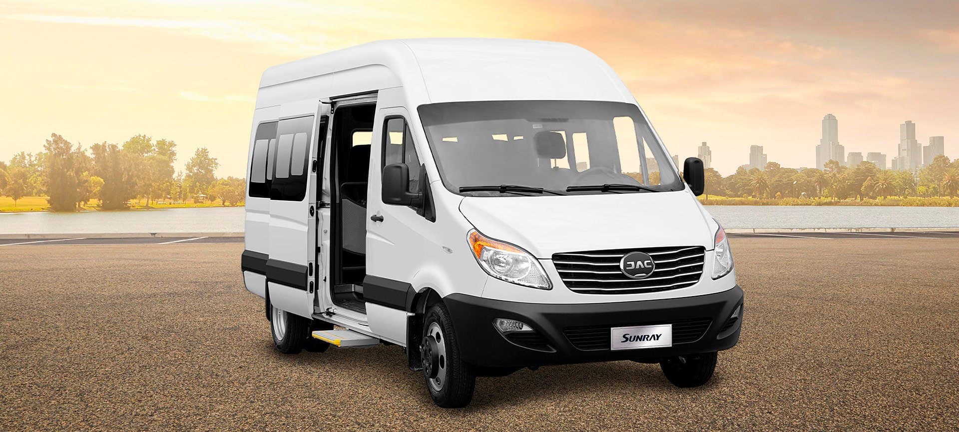 JAC Sunray Pasajeros - miniatura 2