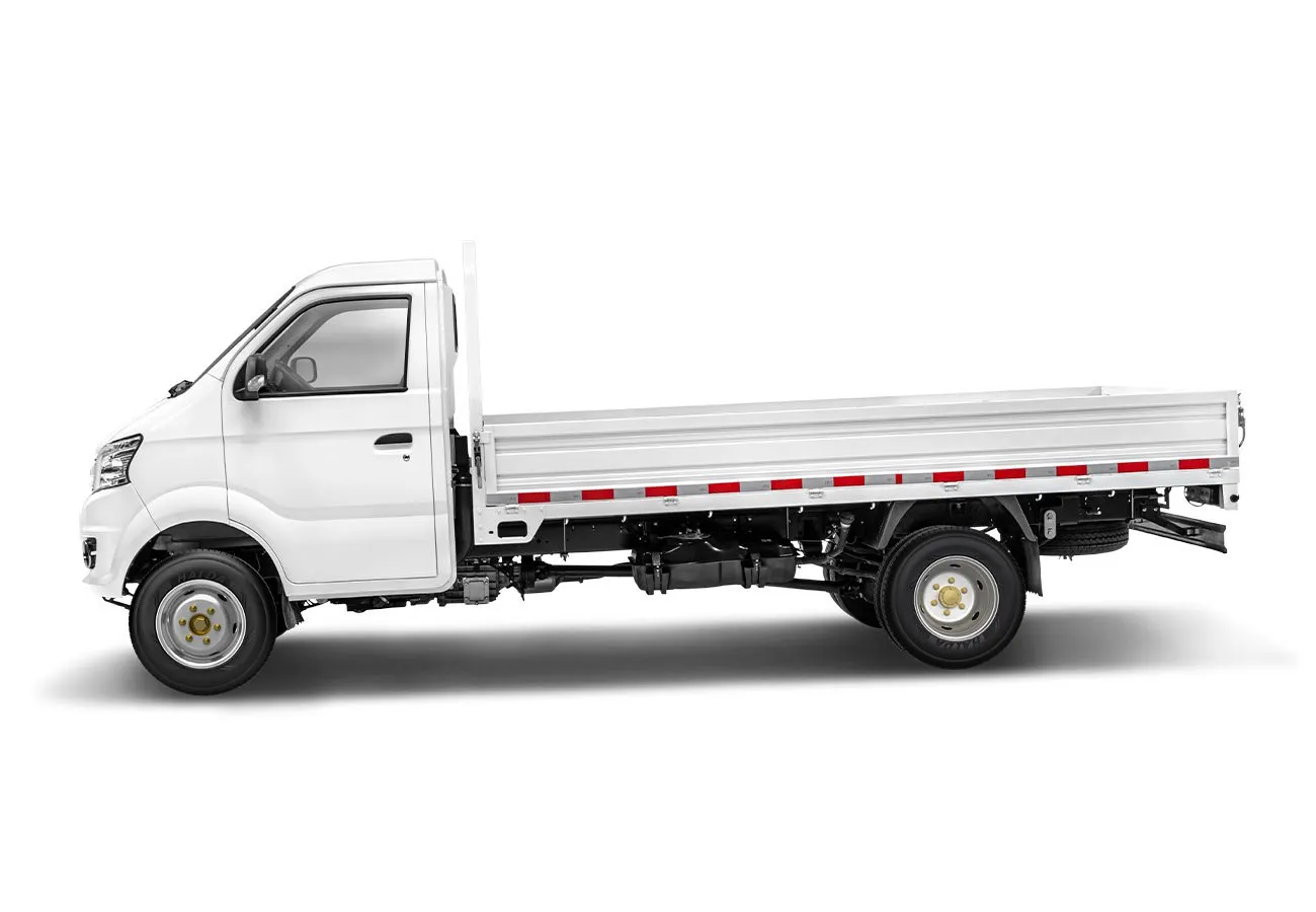 KYC Gran Mamut 1.6 Cabina Simple - miniatura 10