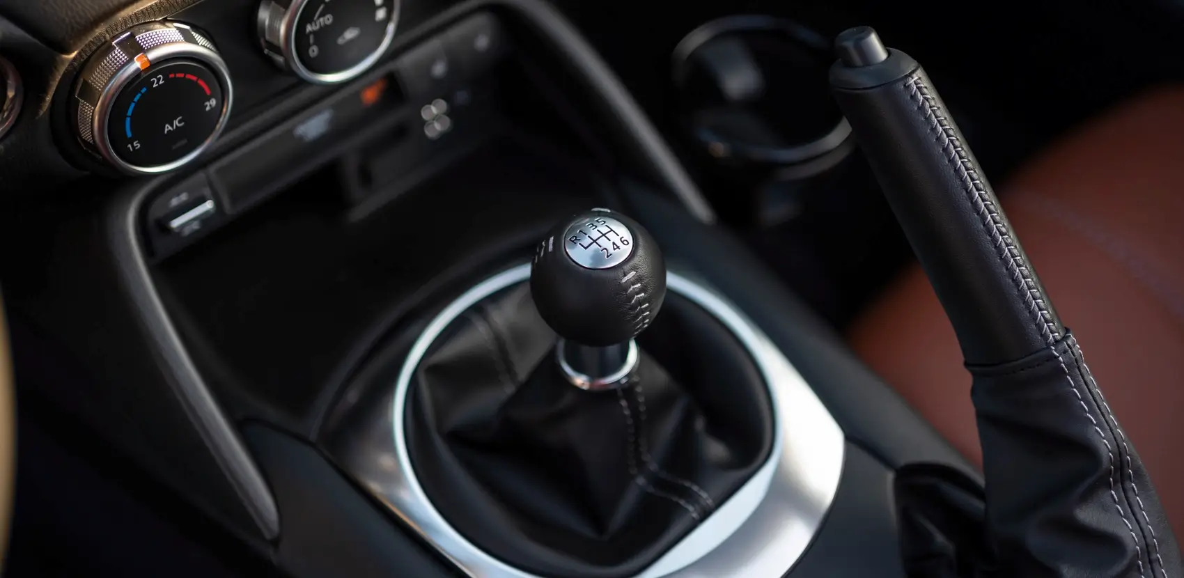 MAZDA MX-5 - miniatura 25