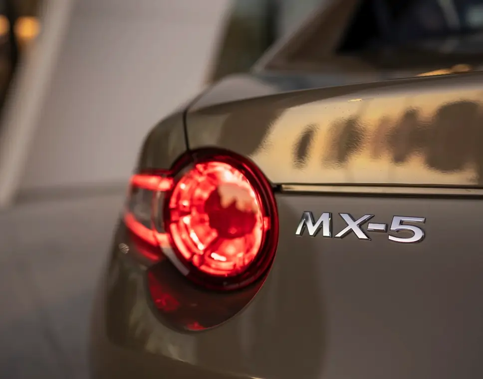 MAZDA MX-5 - miniatura 16