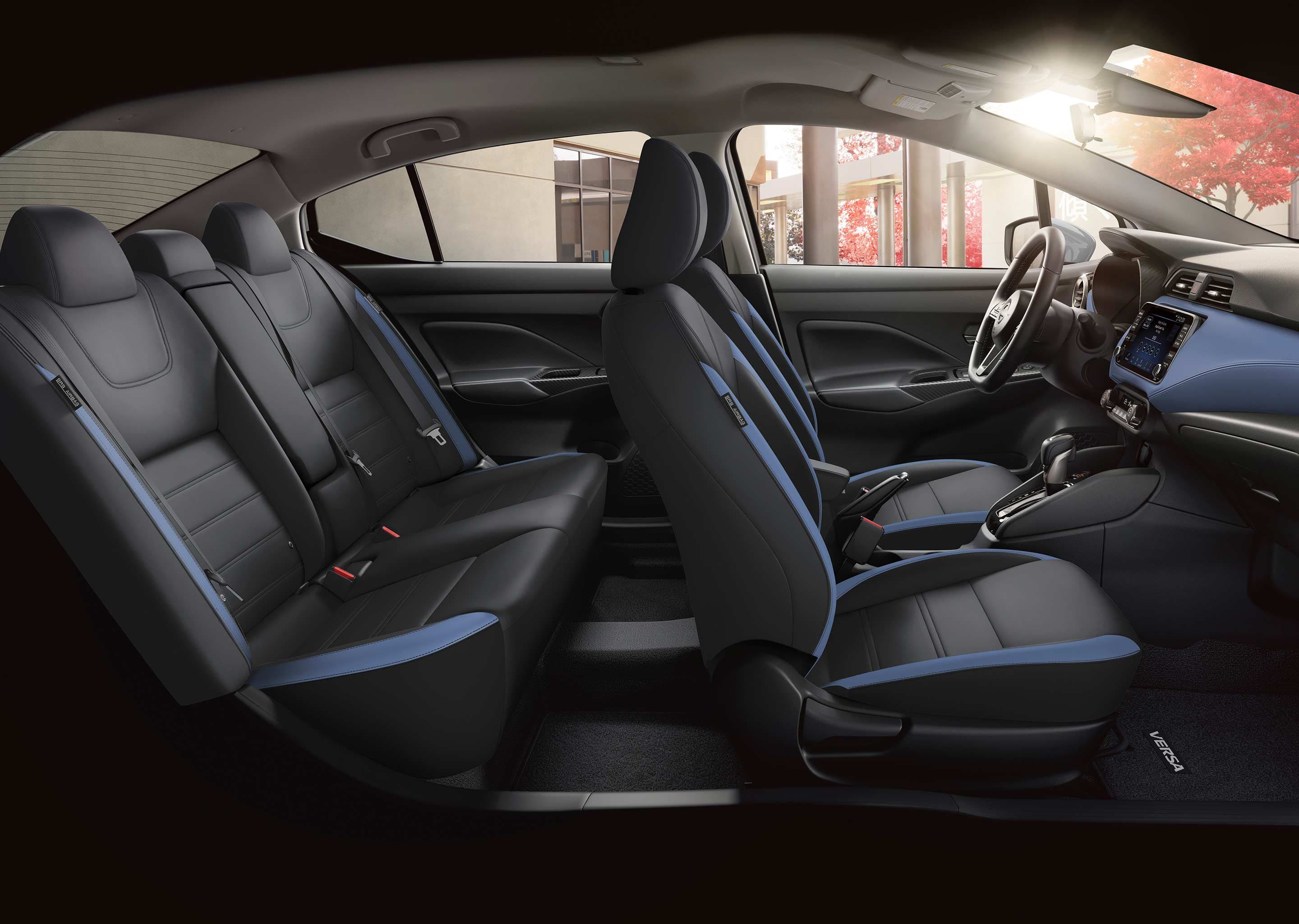 Nissan Versa - miniatura 6